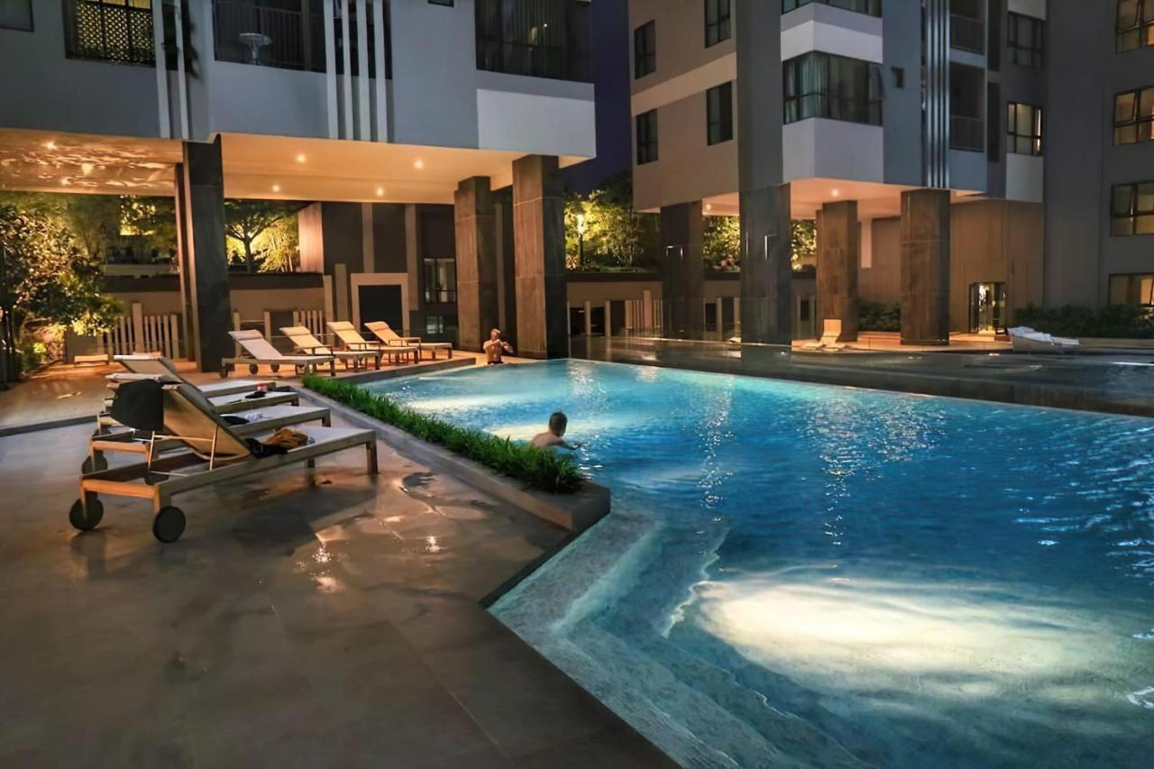 Great Location With Infinity Pool - Central Pattaya Apartment Ngoại thất bức ảnh