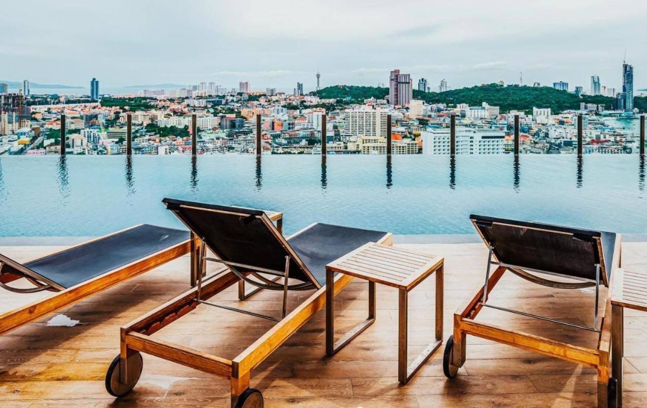 Great Location With Infinity Pool - Central Pattaya Apartment Ngoại thất bức ảnh